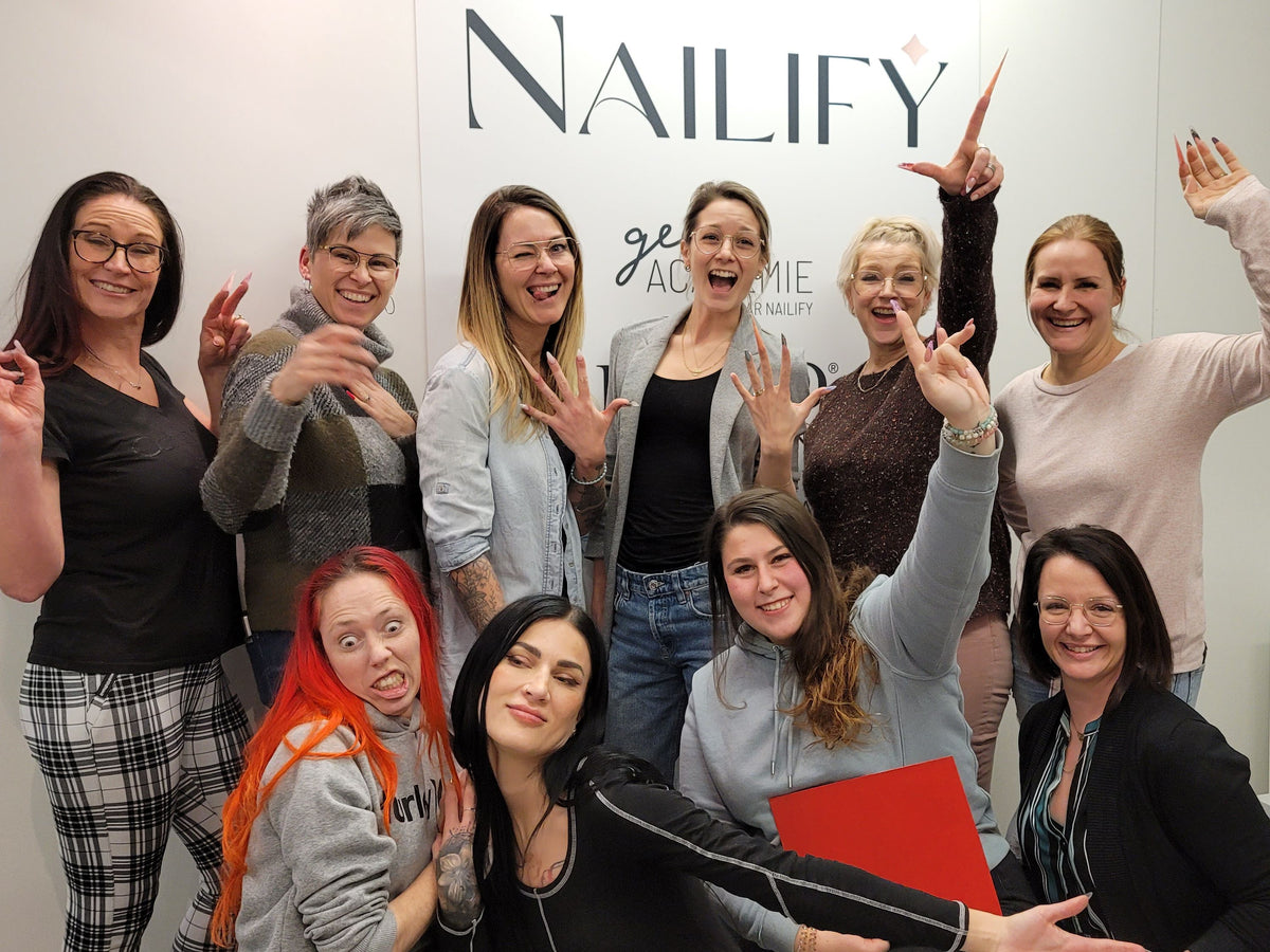 FORMES EXTRÊME AVEC ZRINKA À QUÉBEC - DRAGON SHAPE NAIL - 6 NOVEMBRE 2023