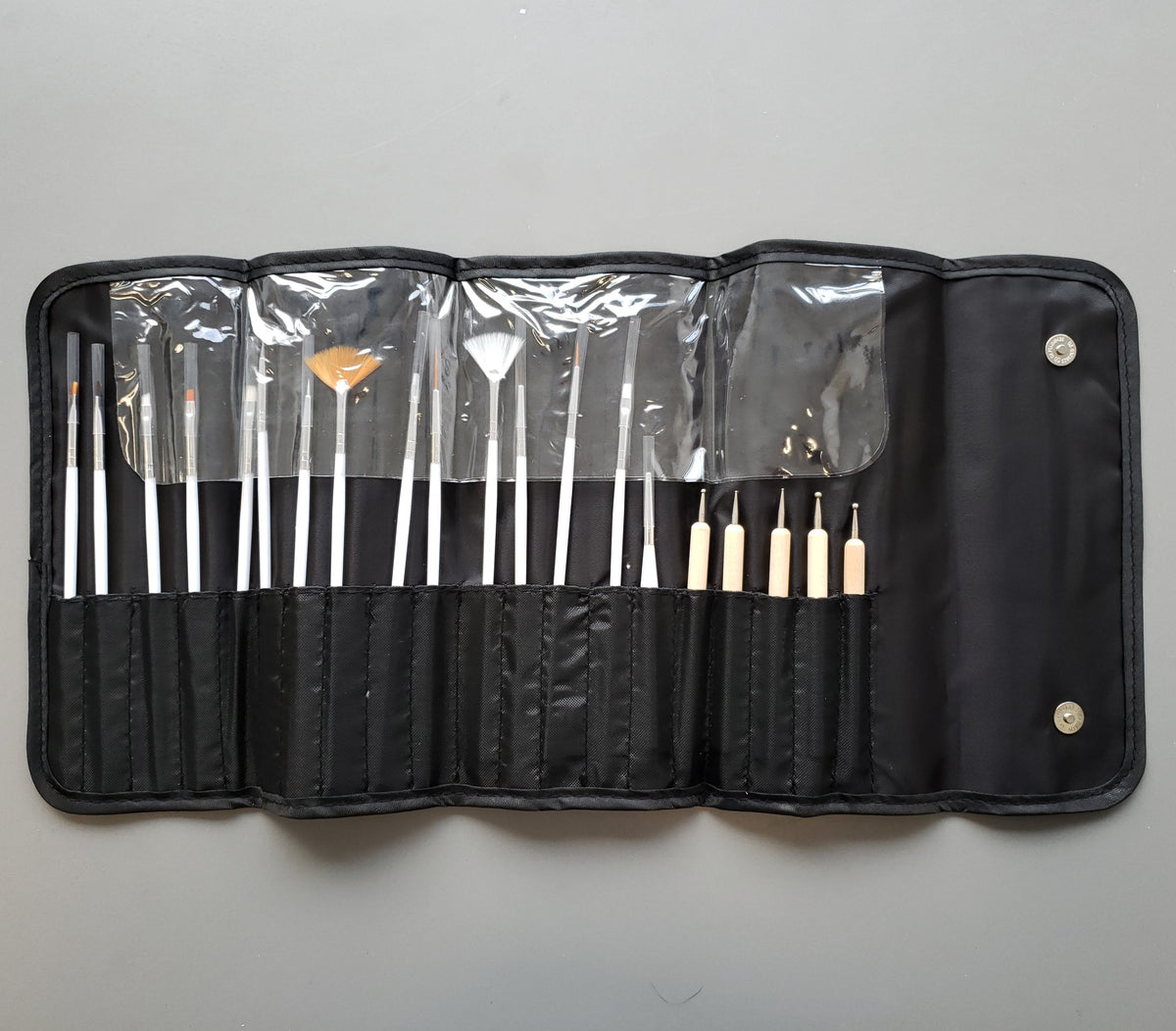 NAIL ART BRUSHES | WITH CASE - 20 PCS
