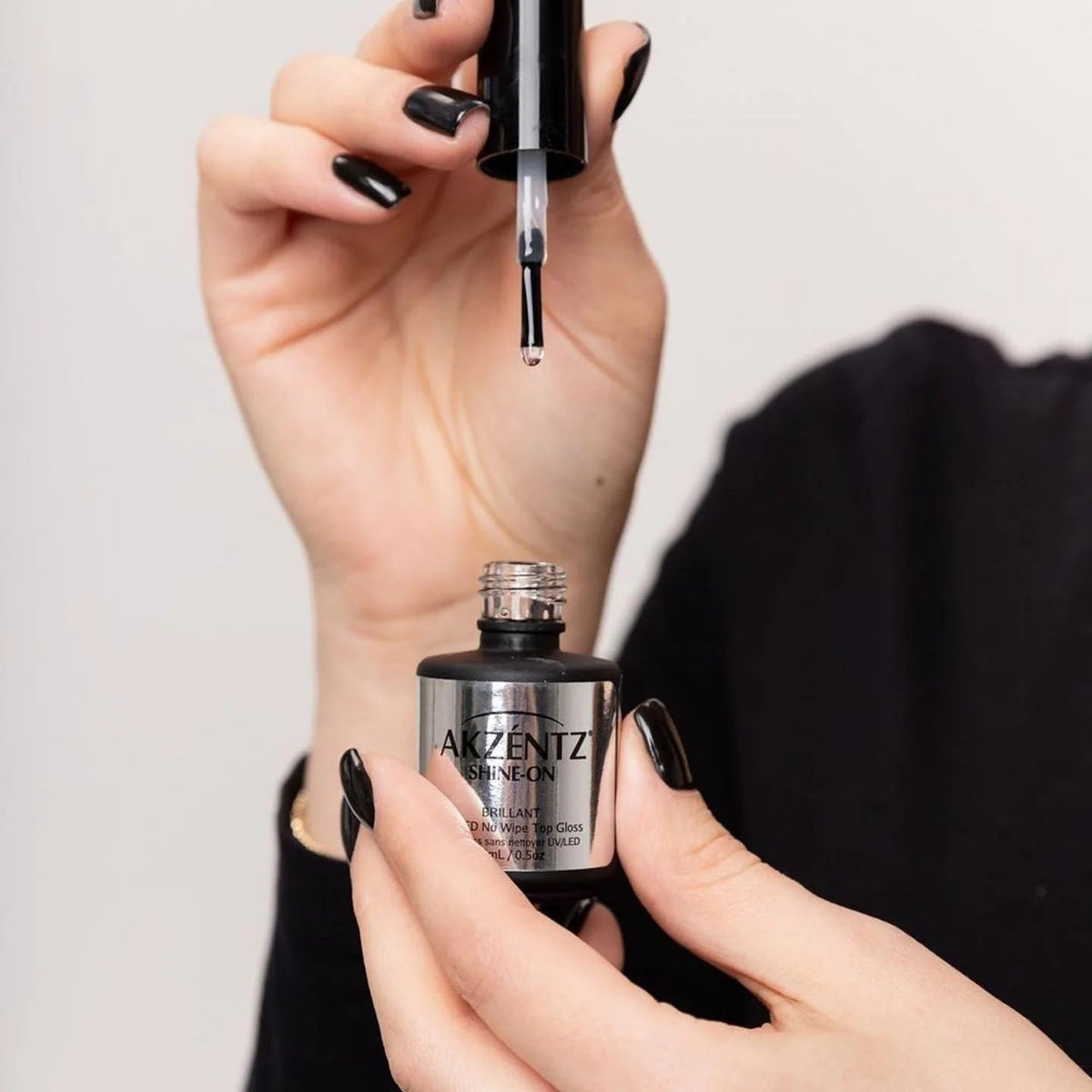 SHINE-ON | NON-WIPE TOP COAT 15 ML - AKZENTZ