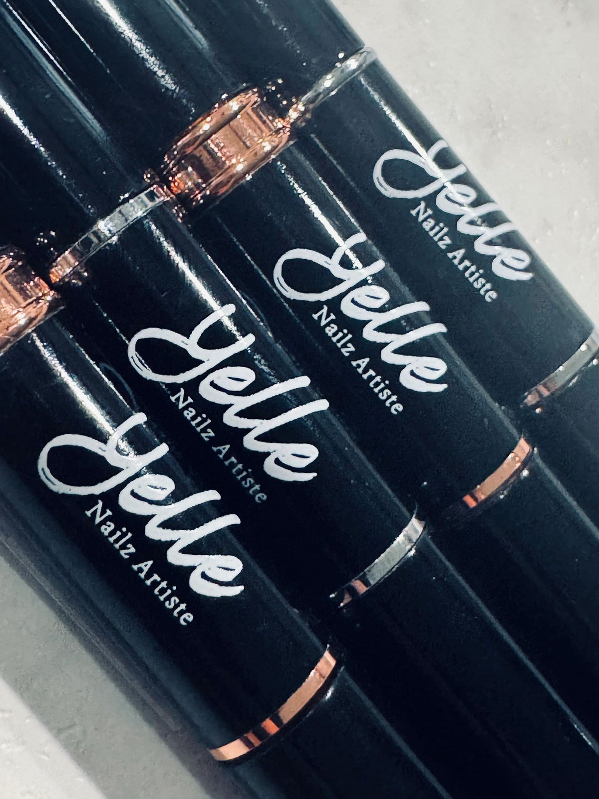 PINCEAU | PRO GEL / SLIM LINER - YELLE NAILZ