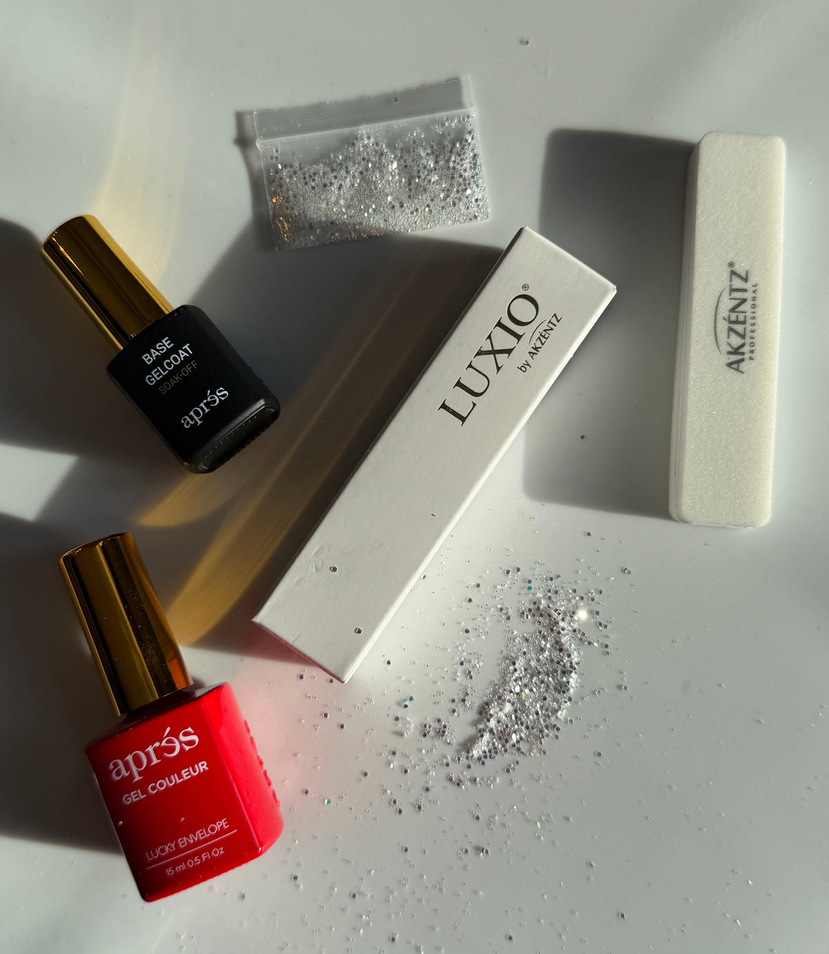 ENSEMBLE DU MOIS | DÉCEMBRE - NAILIFY