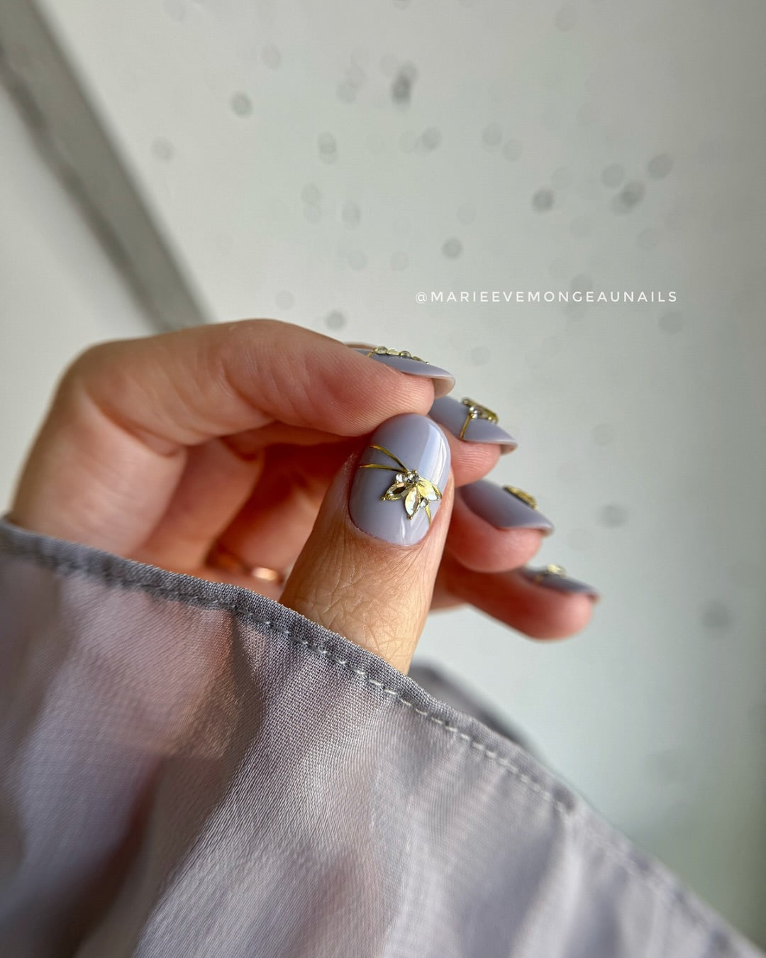 LUXIO ELLE | VERNIS GEL UV/LED DE COULEUR LILAS GRIS - AKZENTZ