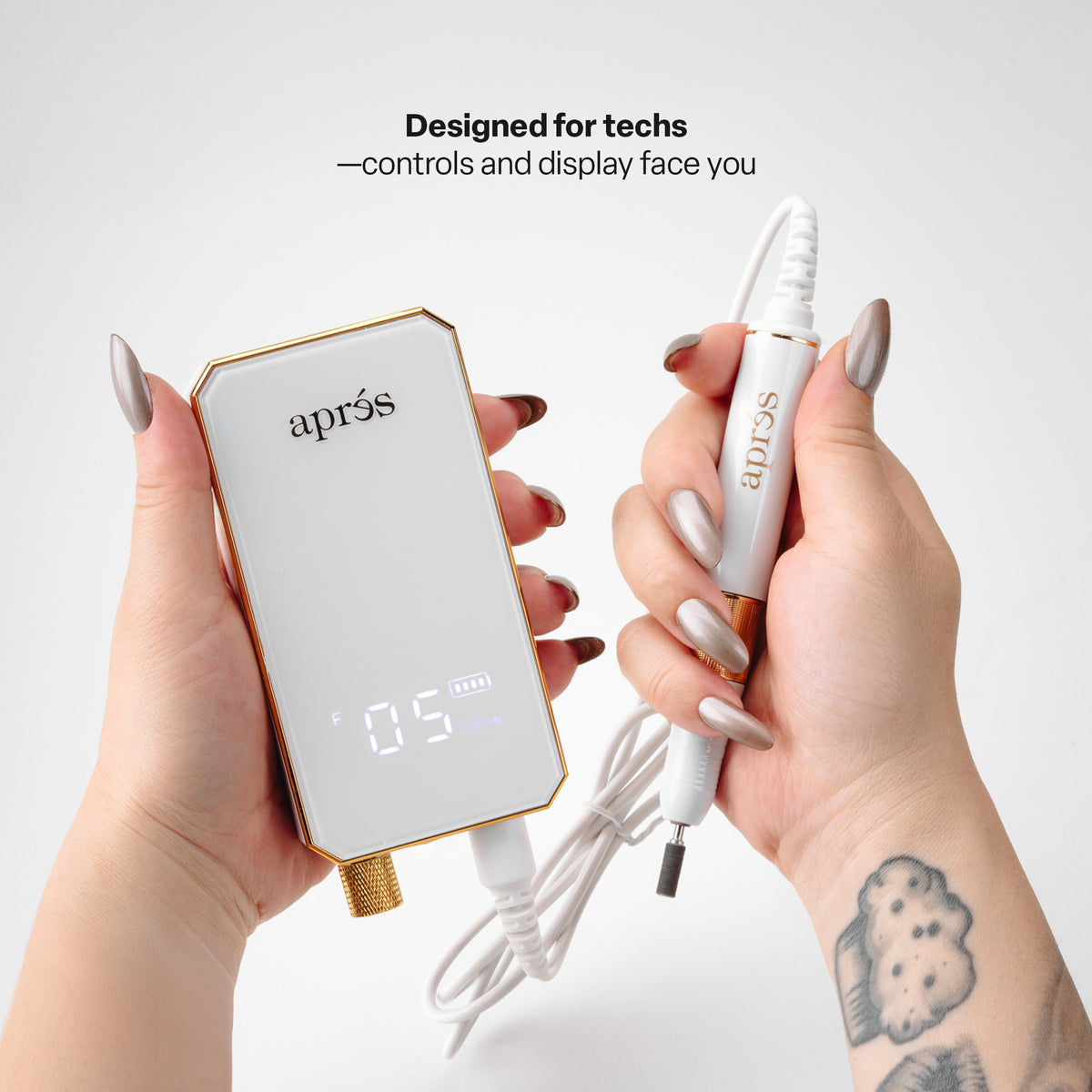 LIME ÉLECTRIQUE | BLANCHE - APRÉS NAIL