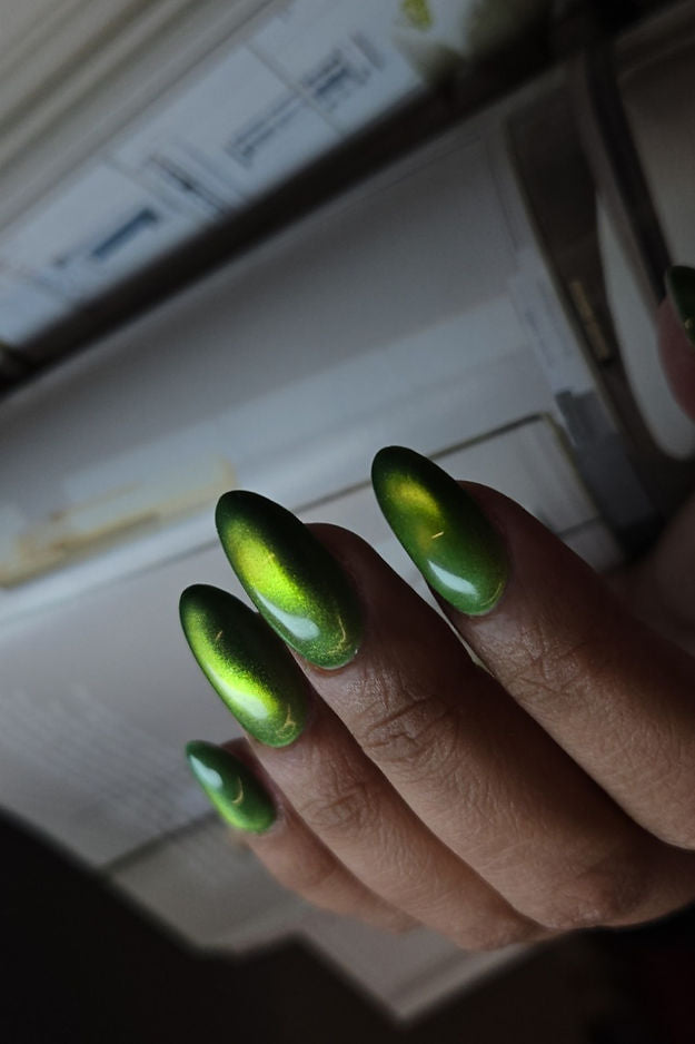 CAT EYE DOUBLE TEINTE #10 | VERNIS GEL - ZER.O BY ZRINKA