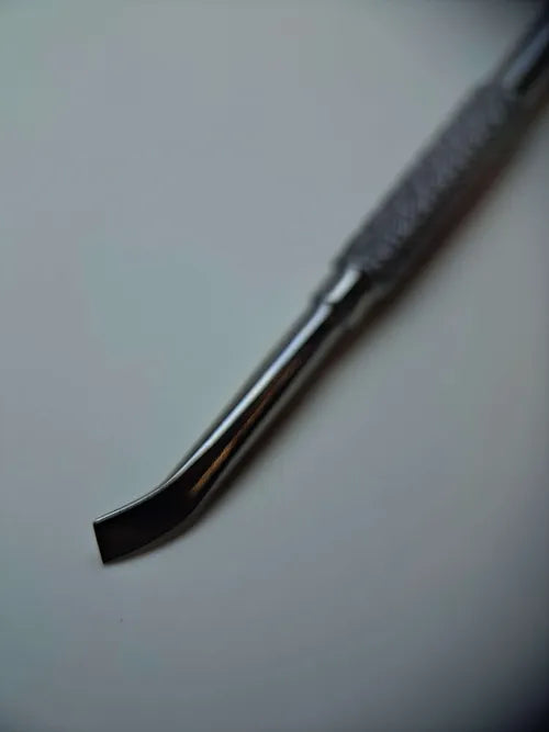 POUSSE CUTICULE PRO - ZÉR.0 BY ZRINKA