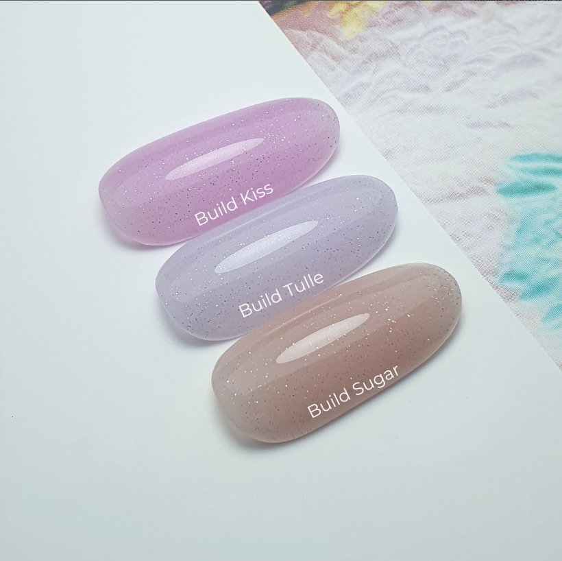 LUXIO BUILD SPARKLES - KISS | GEL DE CONSTRUCTION EN BOUTEILLE - AKZENTZ