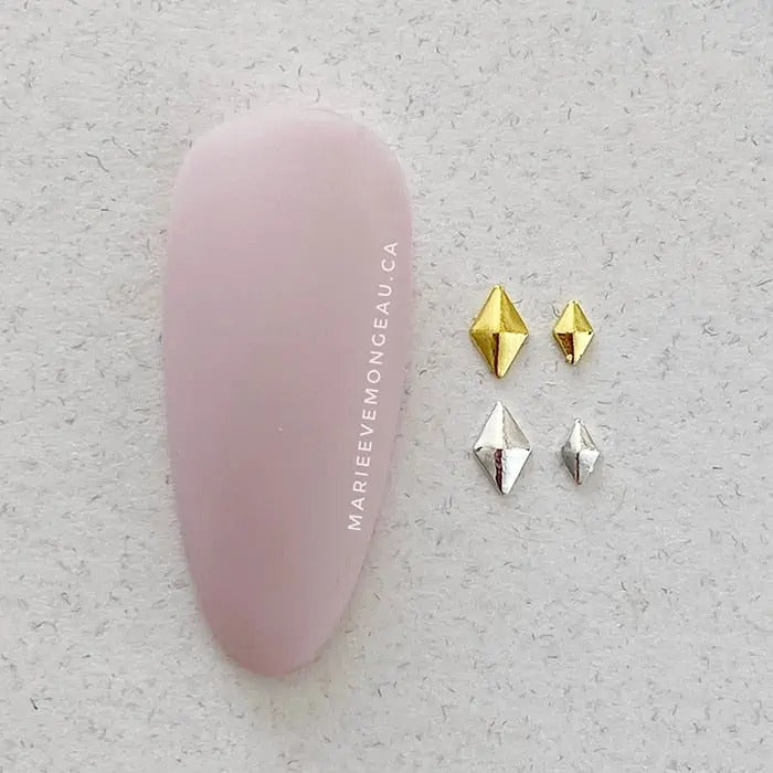 JEWELRY | MEDIUM DIAMOND - MEM
