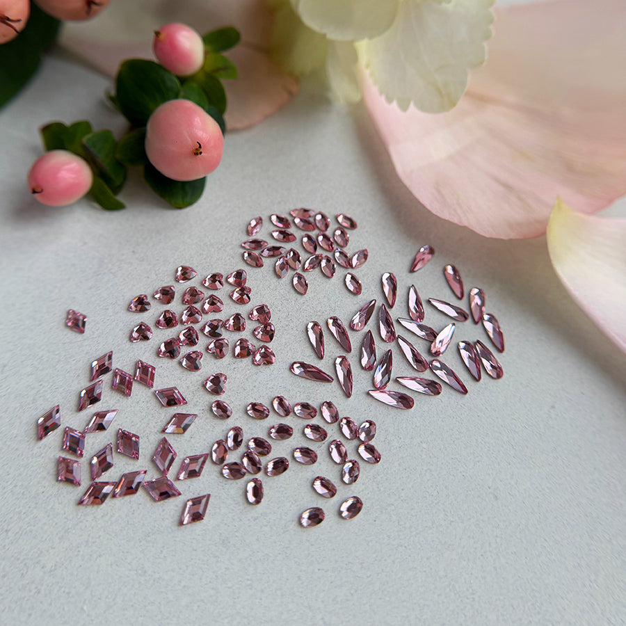 COMPLETE SET | BLOSSOM SHAPE DIAMONDS - MEM