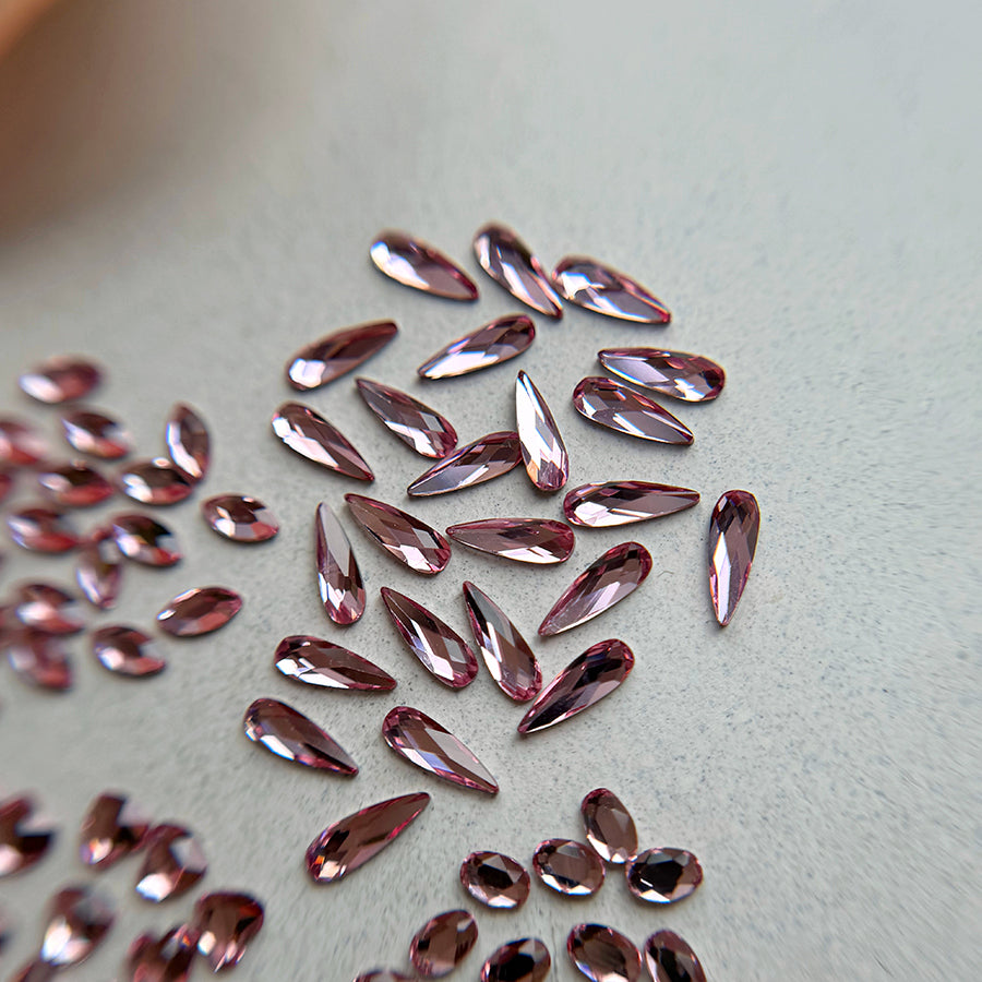 COMPLETE SET | BLOSSOM SHAPE DIAMONDS - MEM
