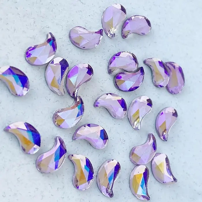 SHAPED DIAMONDS | PURPLE SKY - SMALL ASYMMETRICAL DIAMOND - MARIE-ÉVE MONGEAU