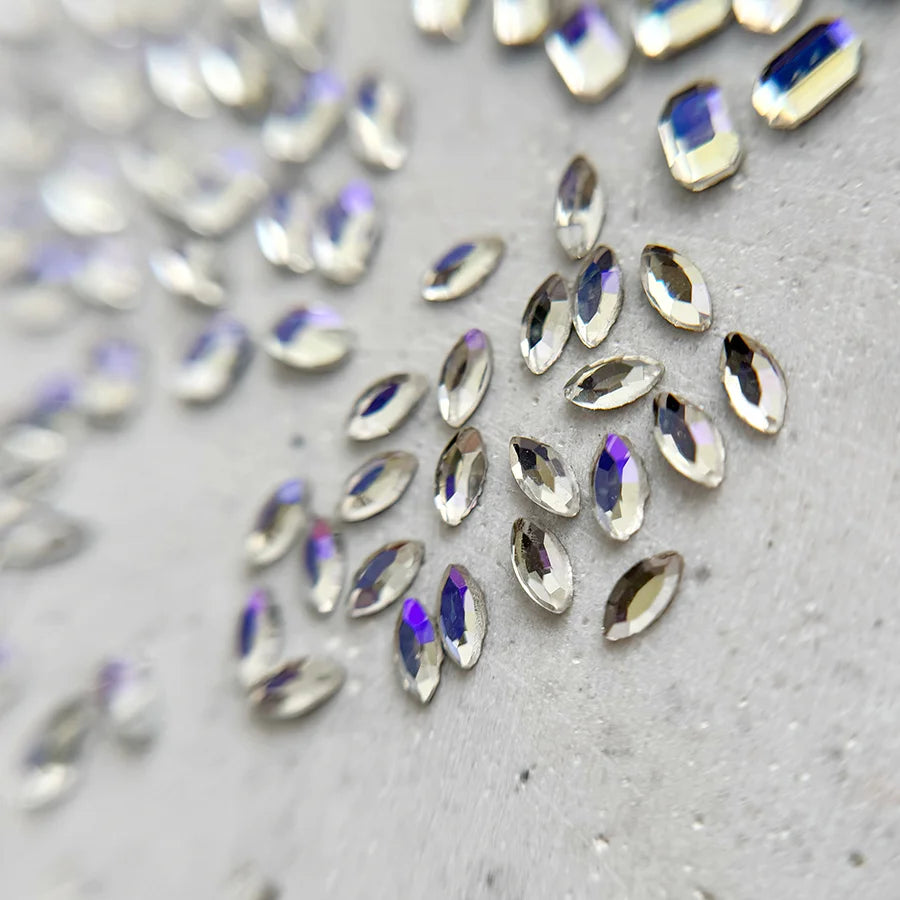 DIAMANTS FORMES CLAIRE REFLET BLEUTÉ | 6 FORMES - MEM