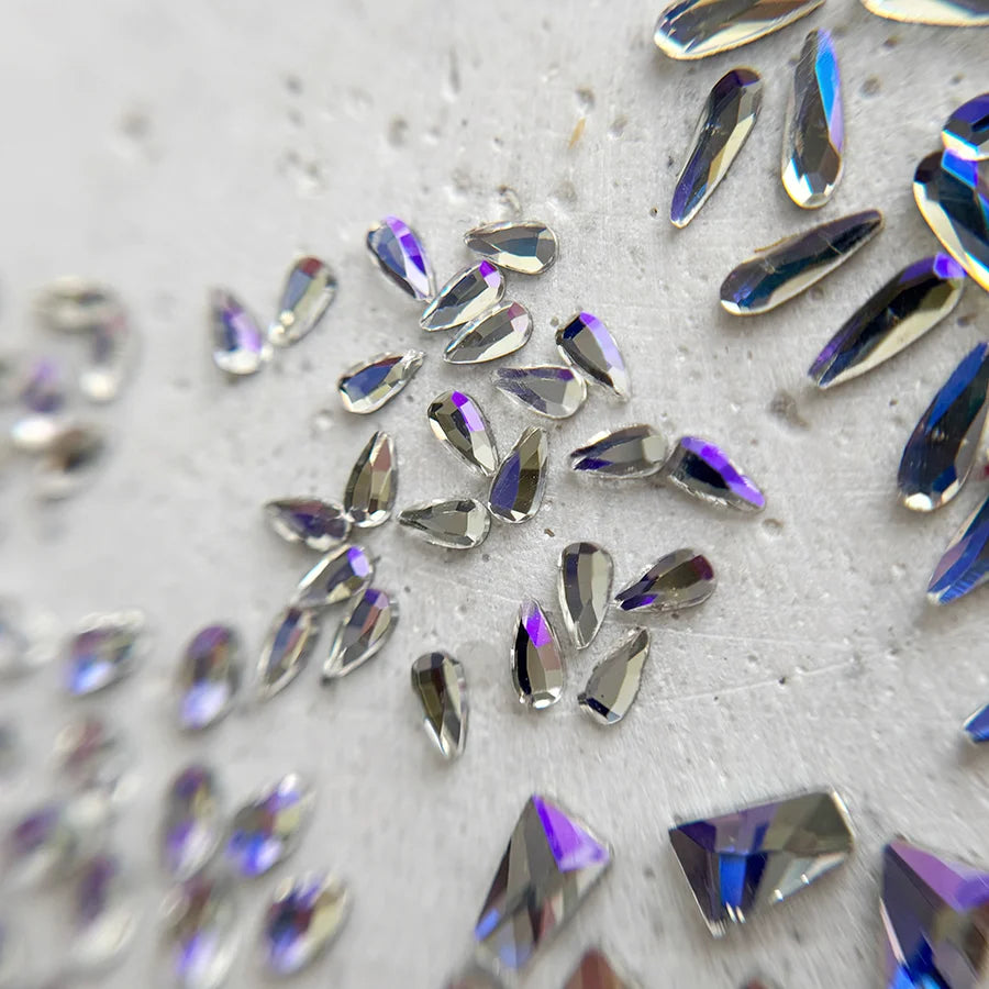 DIAMANTS FORMES CLAIRE REFLET BLEUTÉ | 6 FORMES - MEM