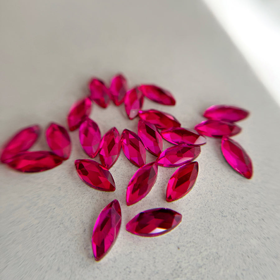 DIAMANTS FORMES | FUCHSIA OEIL DE CHAT - MEM