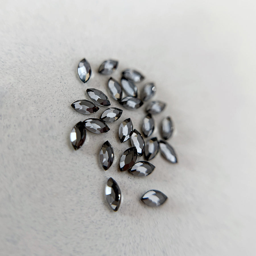 DIAMANT FORME | GRIS ACIER - MEM