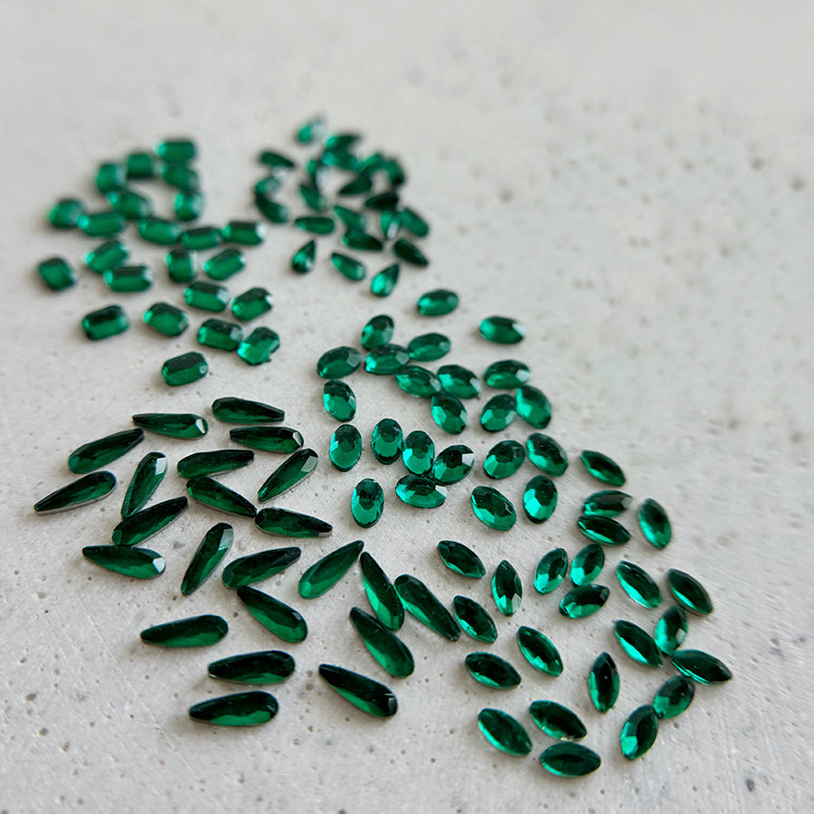 ENSEMBLE COMPLET | DIAMANTS FORMES | ÉMERAUDE EXTRA - MEM