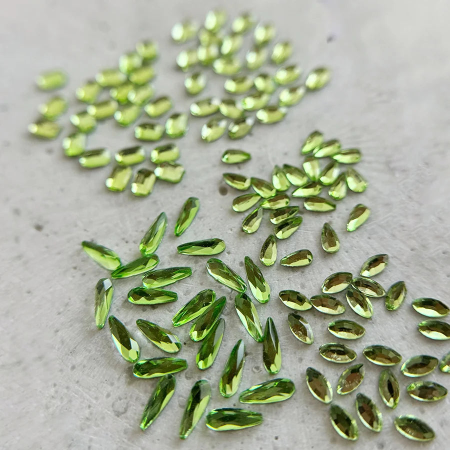 COMPLETE SET | GREEN SHAPE DIAMONDS - MEM
