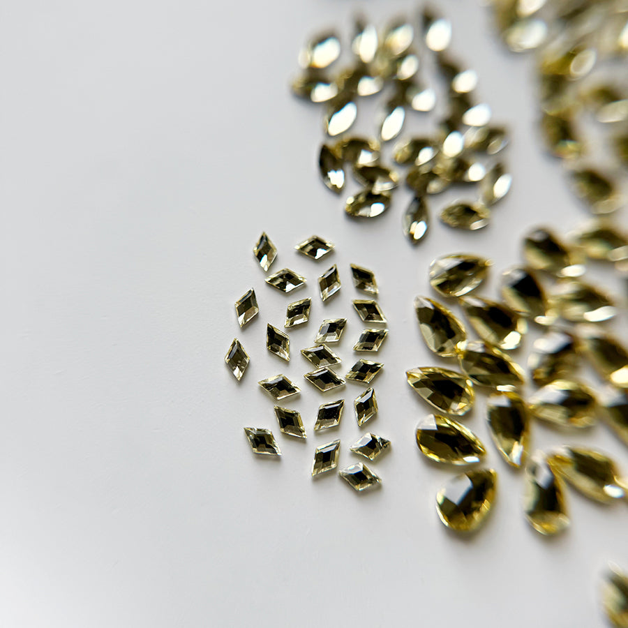 DIAMANTS FORMES | YUZU - MEM