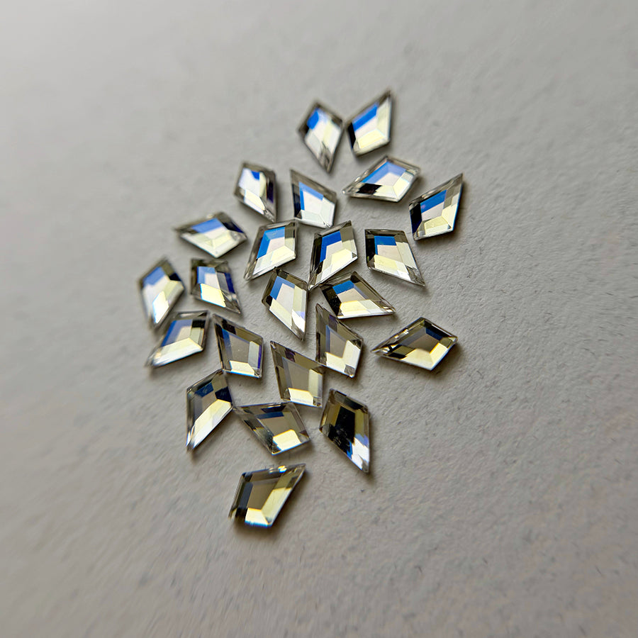 SHAPED DIAMONDS | SCANDINAVIAN | MINI ASYMMETRICAL DIAMOND - MEM