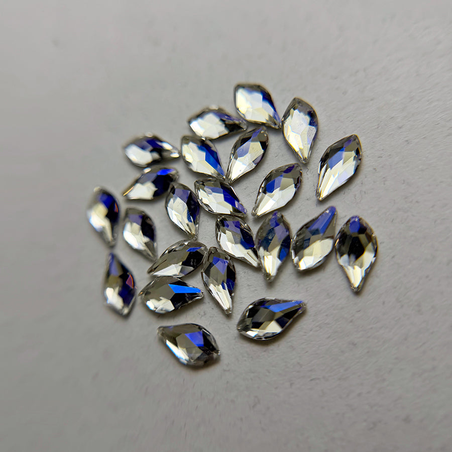 SHAPED DIAMONDS | SCANDINAVIAN | SMALL LEAF - MEM