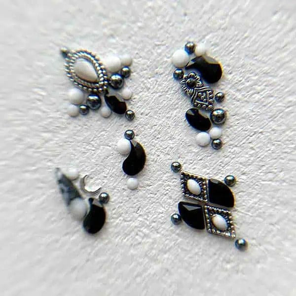 DIAMANTS FORMES | SATIN NOIR - MEM