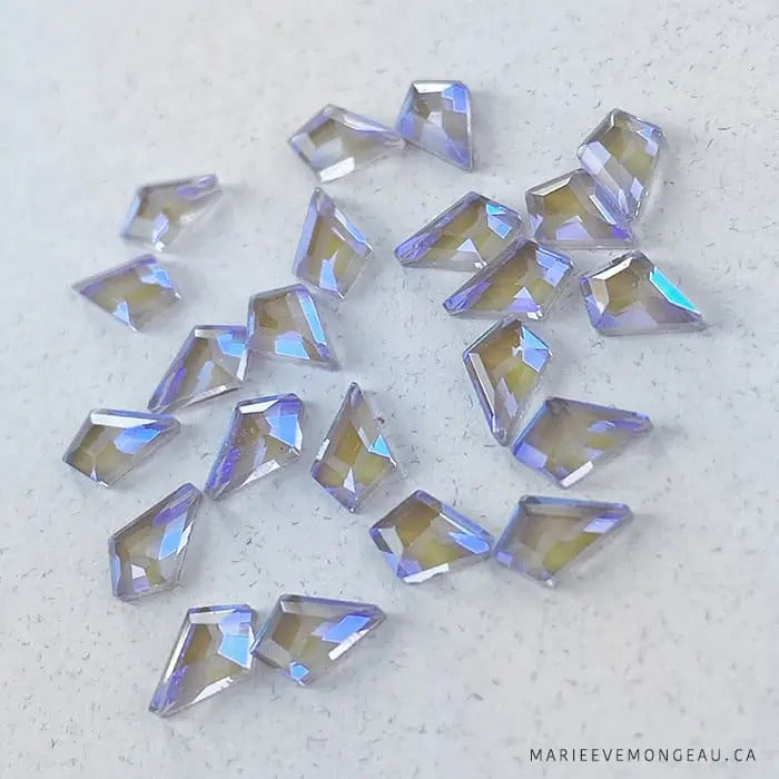 DIAMANTS FORMES | PETITS LOSANGES ASYMÉTRIQUES | NUAGE - MEM