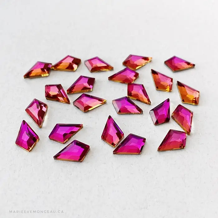 DIAMANTS | LOSANGE ASYMÉTRIQUE | ROSE ORANGE - MEM