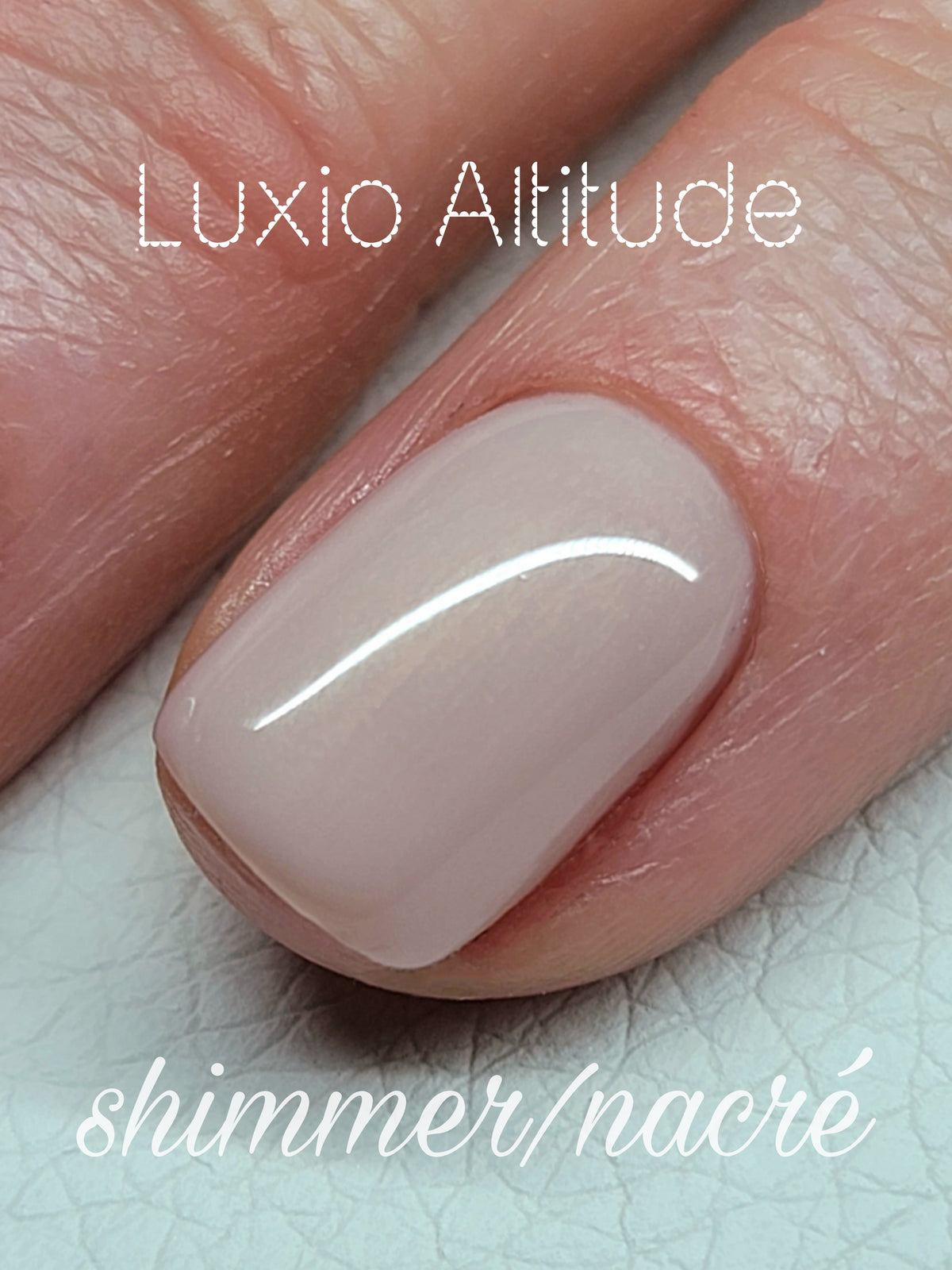 LUXIO ALTITUDE | UV/LED GEL POLISH IN PASTEL PINK COLOR - AKZENTZ 