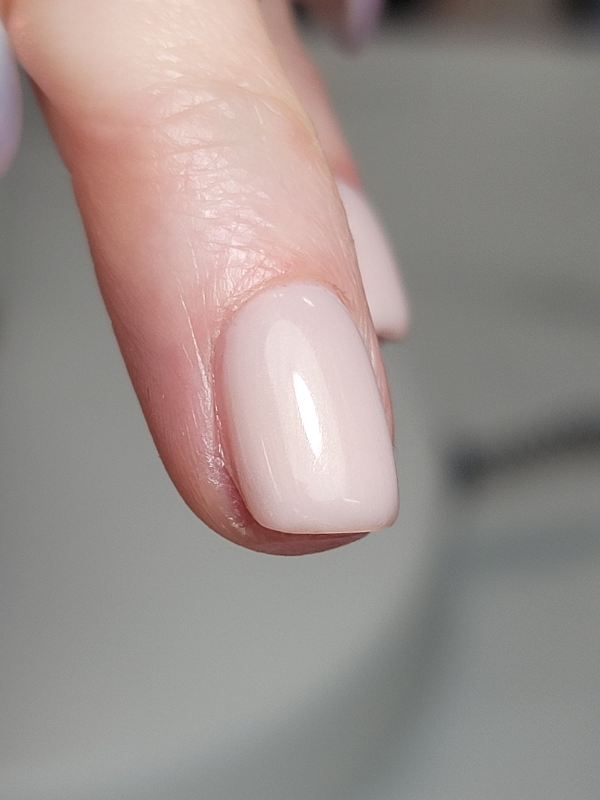 LUXIO ALTITUDE | UV/LED GEL POLISH IN PASTEL PINK COLOR - AKZENTZ 