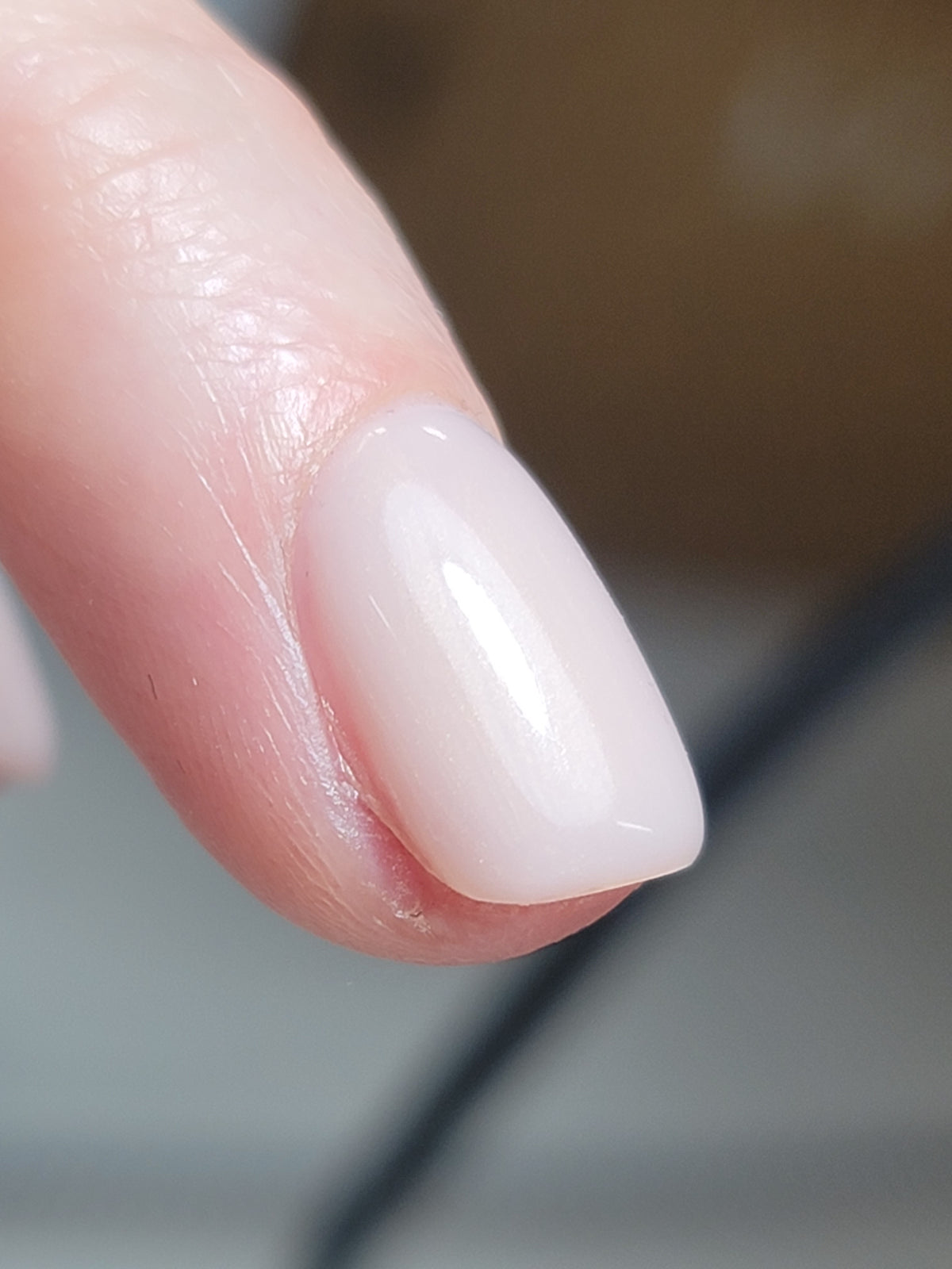 LUXIO ALTITUDE | UV/LED GEL POLISH IN PASTEL PINK COLOR - AKZENTZ 