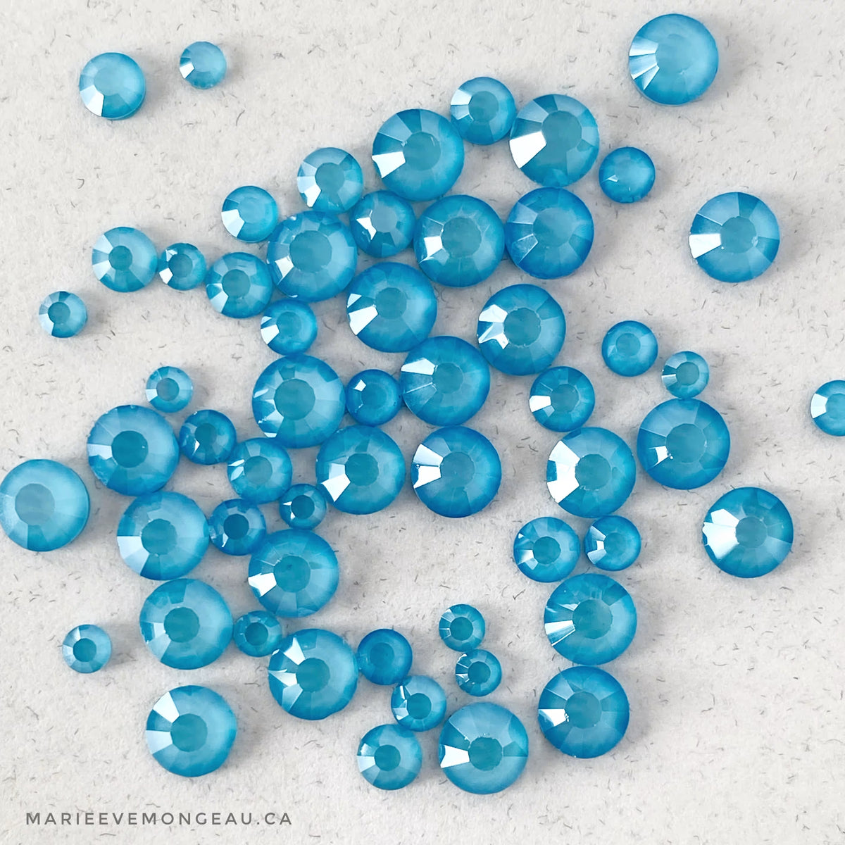 DIAMONDS | BLUE SKY - MARIE-ÈVE MONGEAU