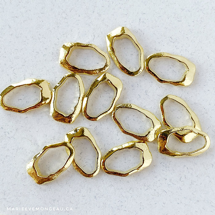 JEWELRY | GOLD OVAL VACUUM STONE - MARIE-ÈVE MONGEAU