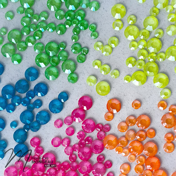 DIAMONDS | PRINCESS PINK NEON - MARIE-ÈVE MONGEAU