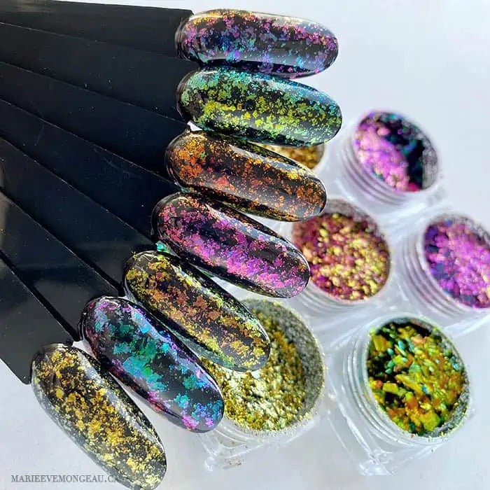 DRAGON SNOWFLAKES - MARIE-ÈVE MONGEAU