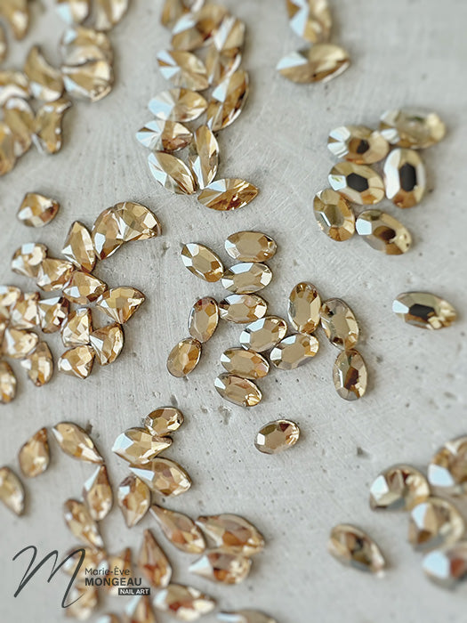 DIAMANTS FORMES | CHAMPAGNE - FEUILLE - MARIE-ÉVE MONGEAU