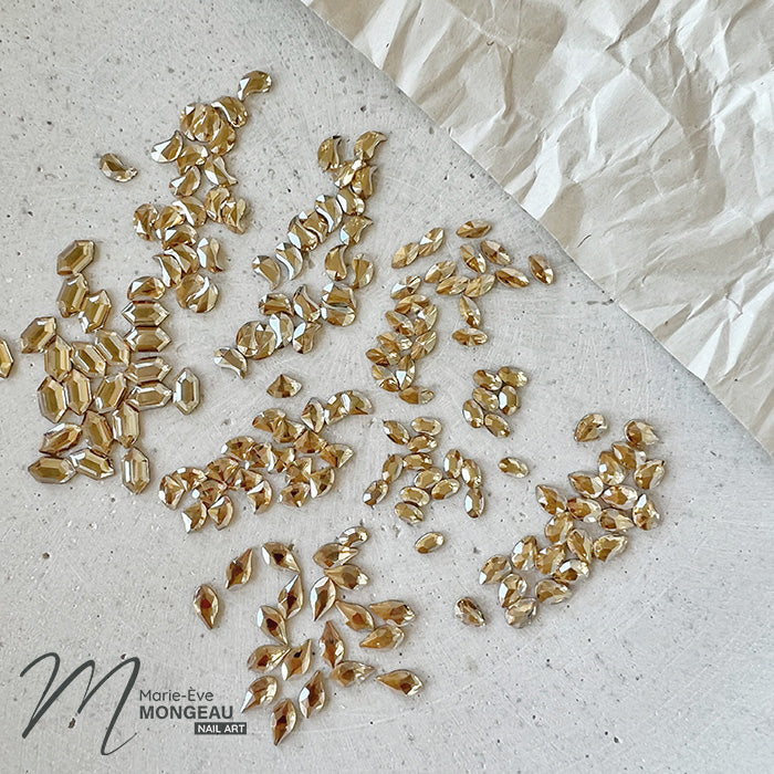 DIAMANTS FORMES | CHAMPAGNE - HEXAGONE - MARIE-ÉVE MONGEAU