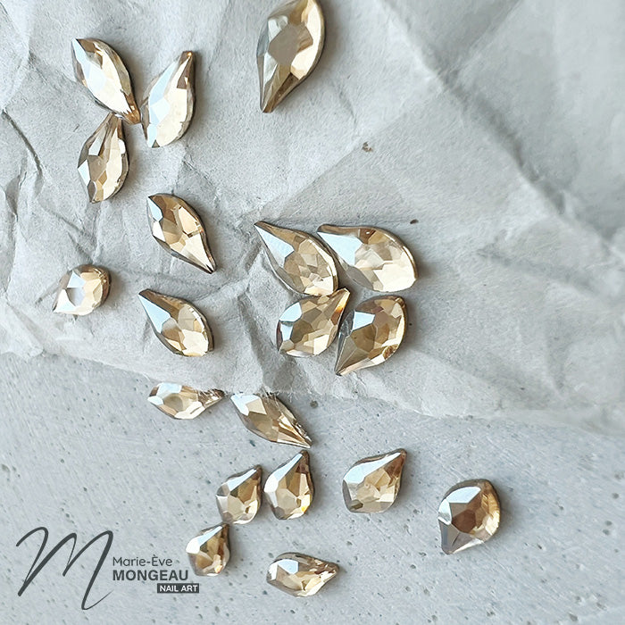 SHAPED DIAMONDS | CHAMPAGNE - LEAF - MARIE-ÉVE MONGEAU