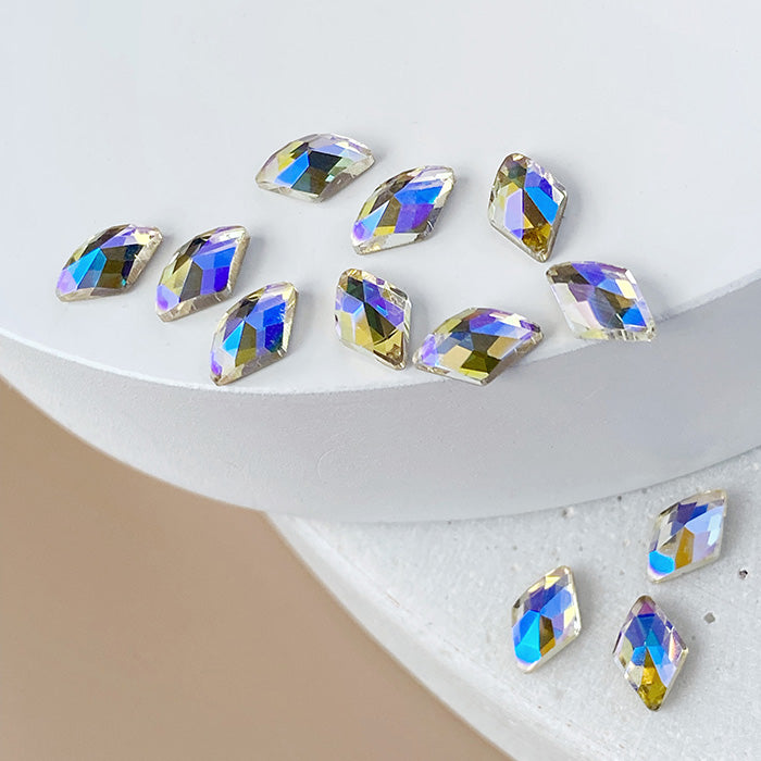 DIAMOND SHAPED DIAMONDS | SAHARA - MARIE-ÈVE MONGEAU