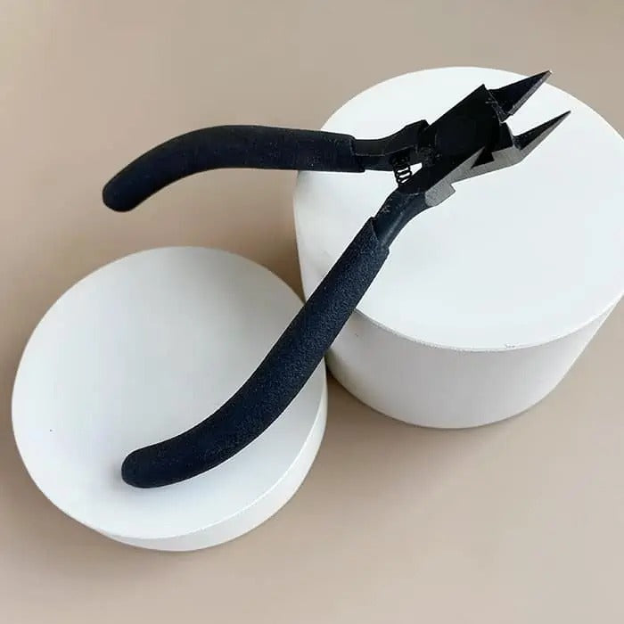 PINCE À RETRAIT - MARIE-ÈVE MONGEAU