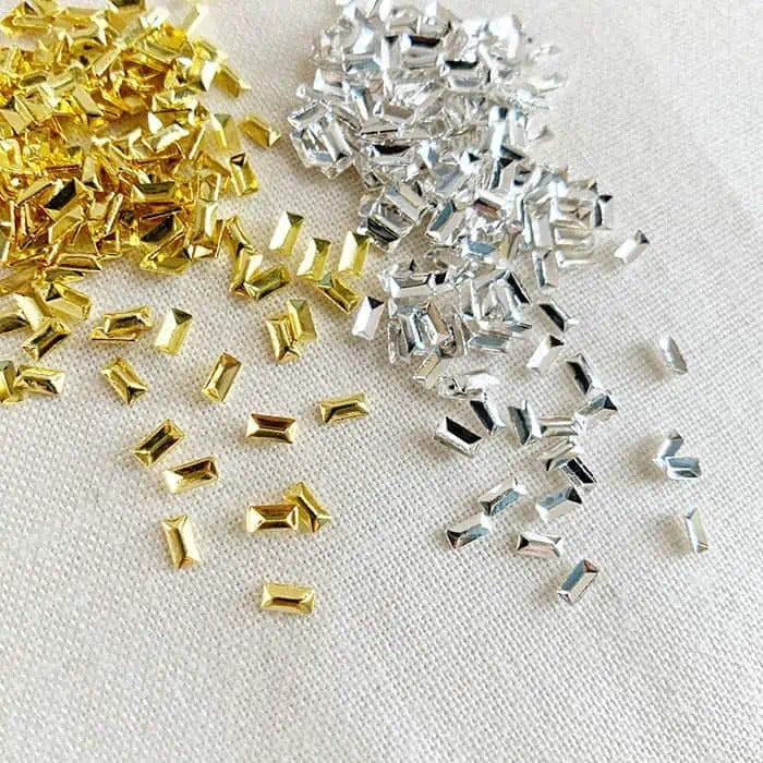 JEWELRY | MEDIUM GOLD RECTANGLE - MARIE-ÈVE MONGEAU