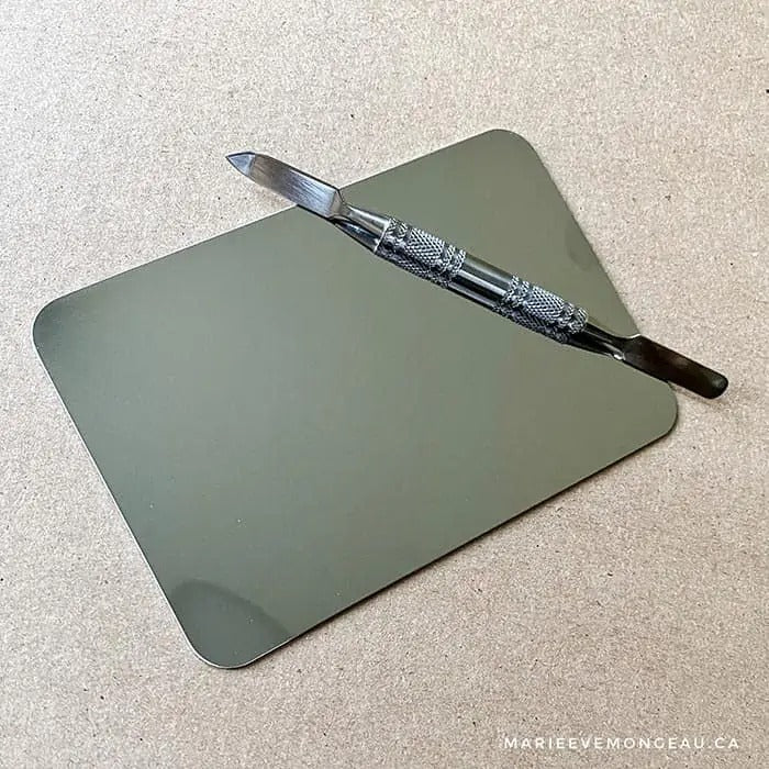 NAIL ART BROCHURE - MARIE-ÈVE MONGEAU