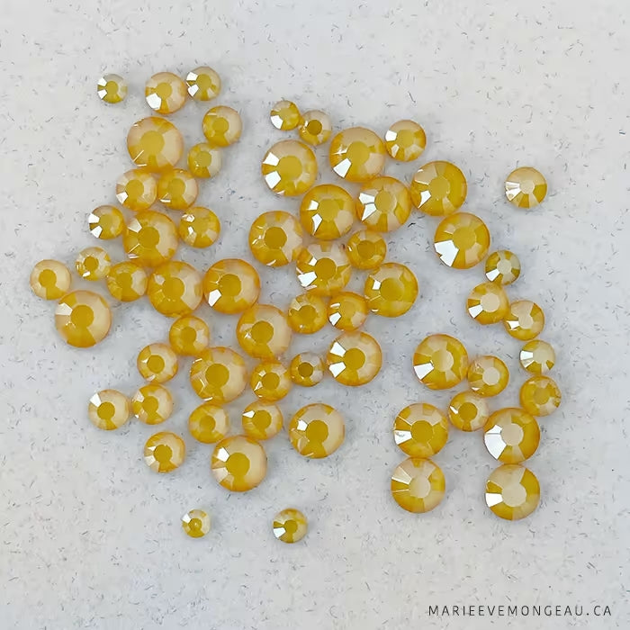 DIAMONDS | CREAM SUGAR - MARIE-ÈVE MONGEAU